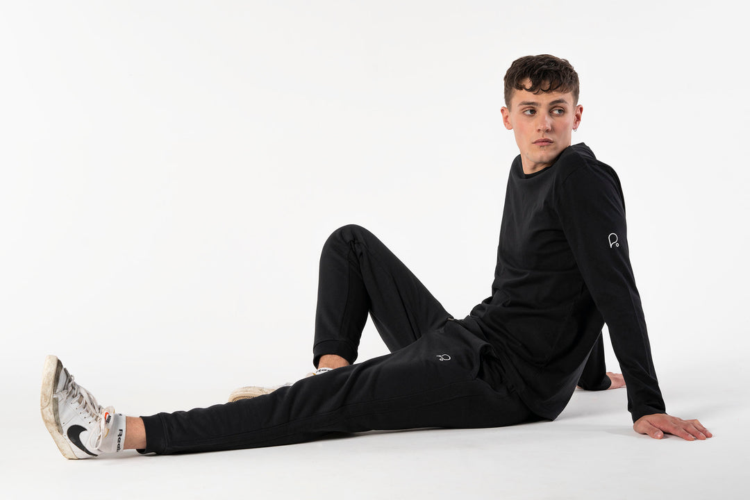 Signature Black Long Sleeve T-shirt-T-shirts-PIRKANI