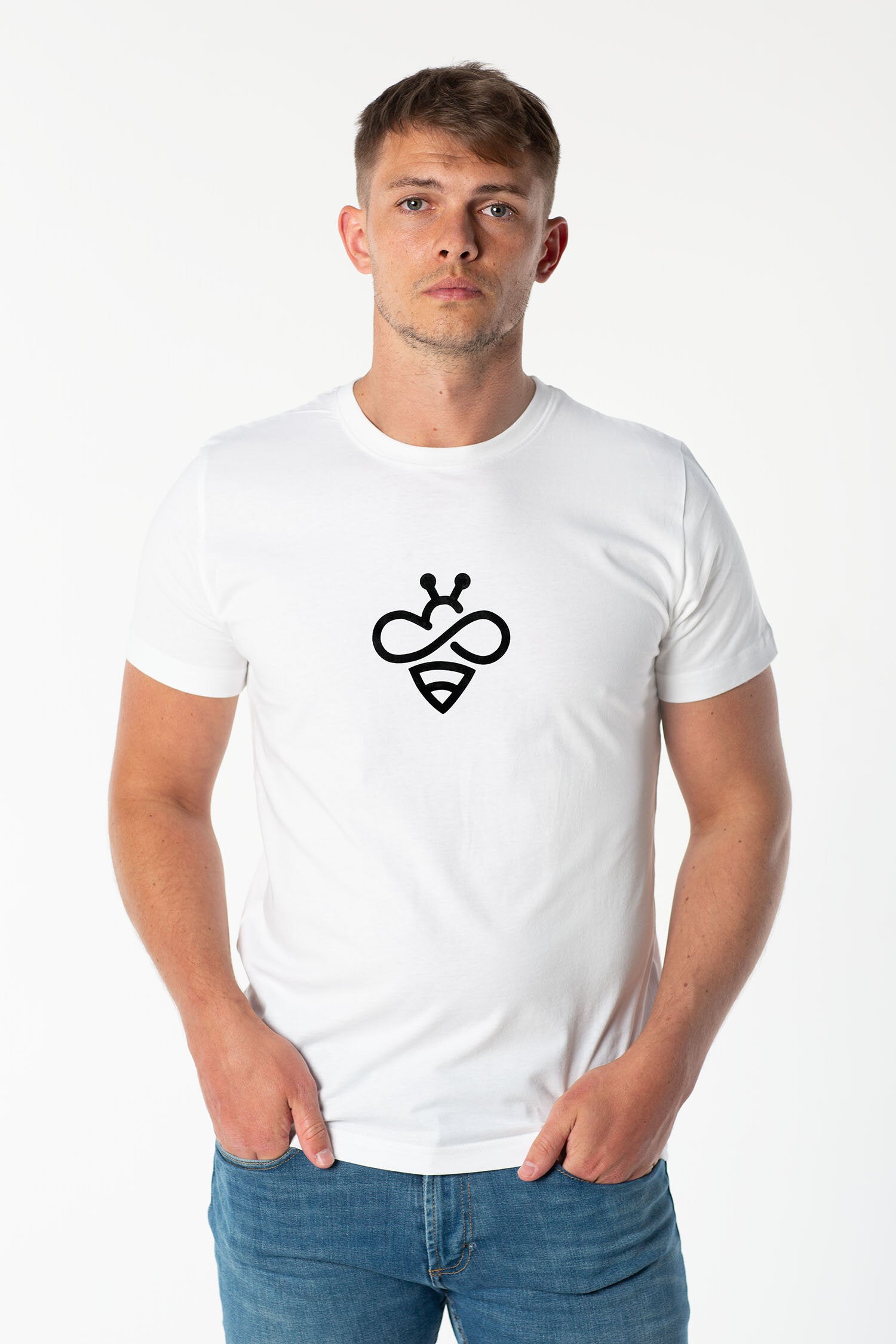 Sustainable Bee Tee - White Organic Cotton Crewneck Men's T-shirt