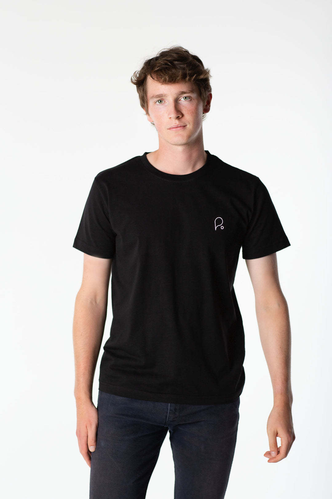 Signature Black - Think Sustainable T-shirt-T-shirts-PIRKANI