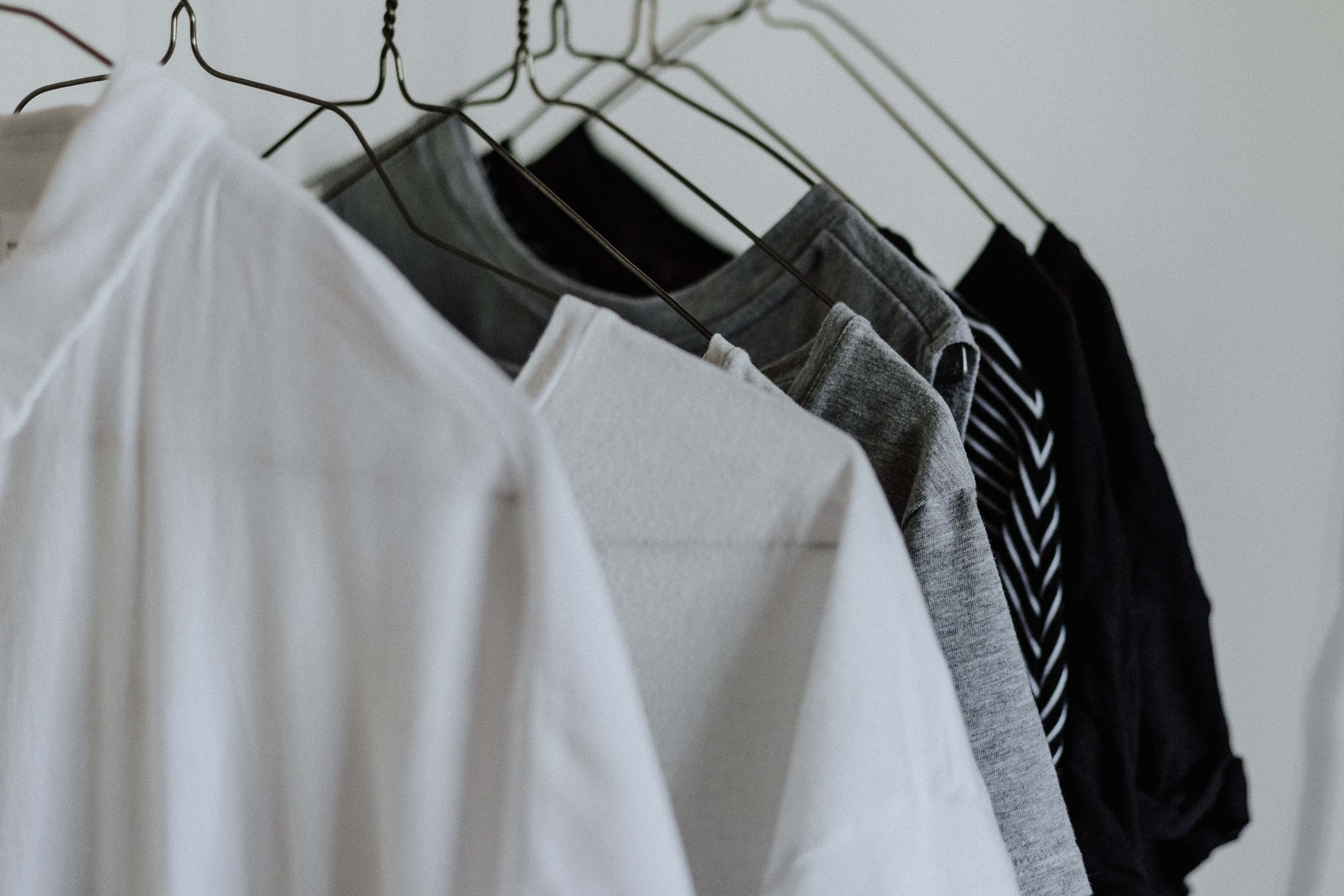 Minimalism and Sustainable Fashion – PIRKANI