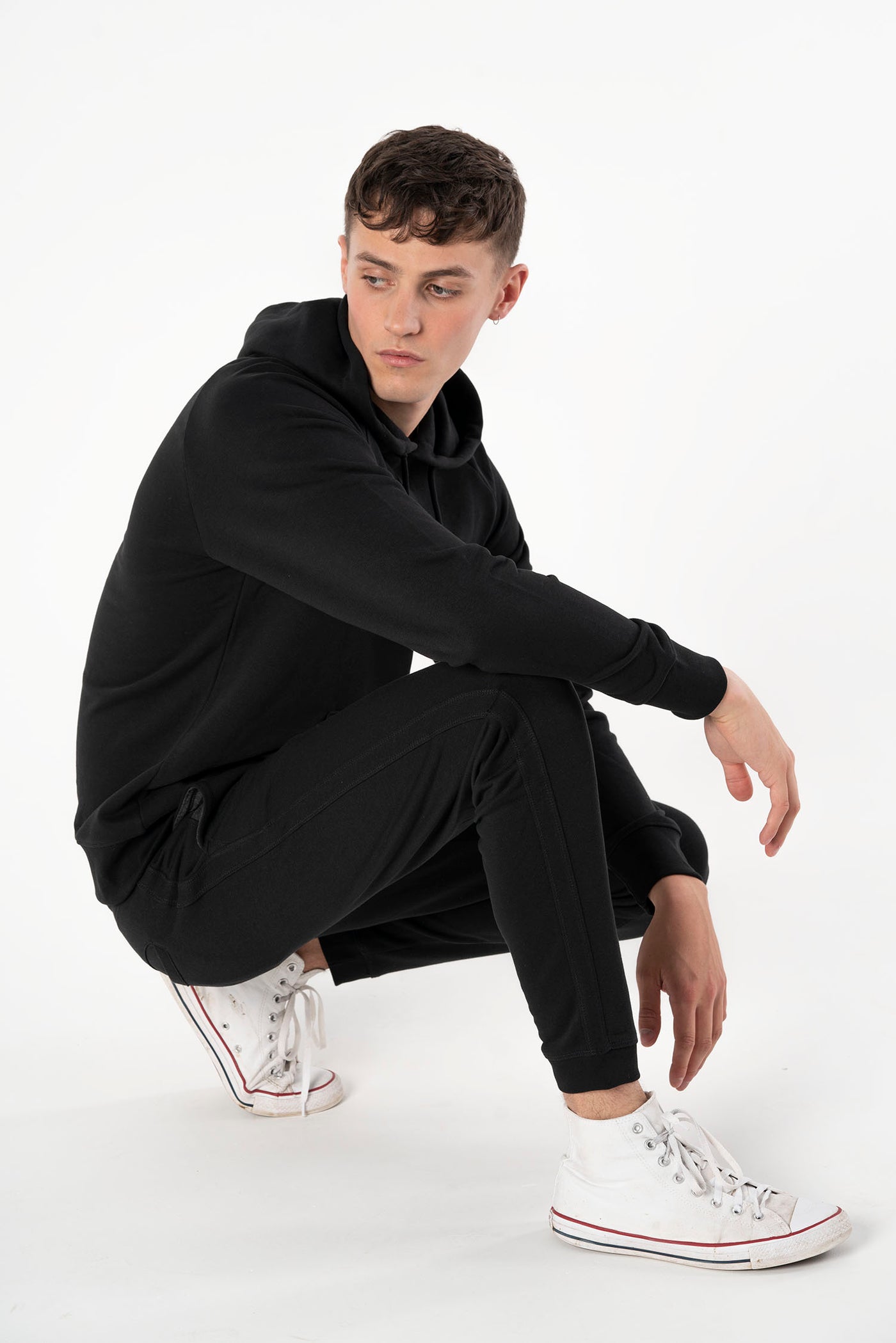 Signature Black Joggers-Joggers-PIRKANI