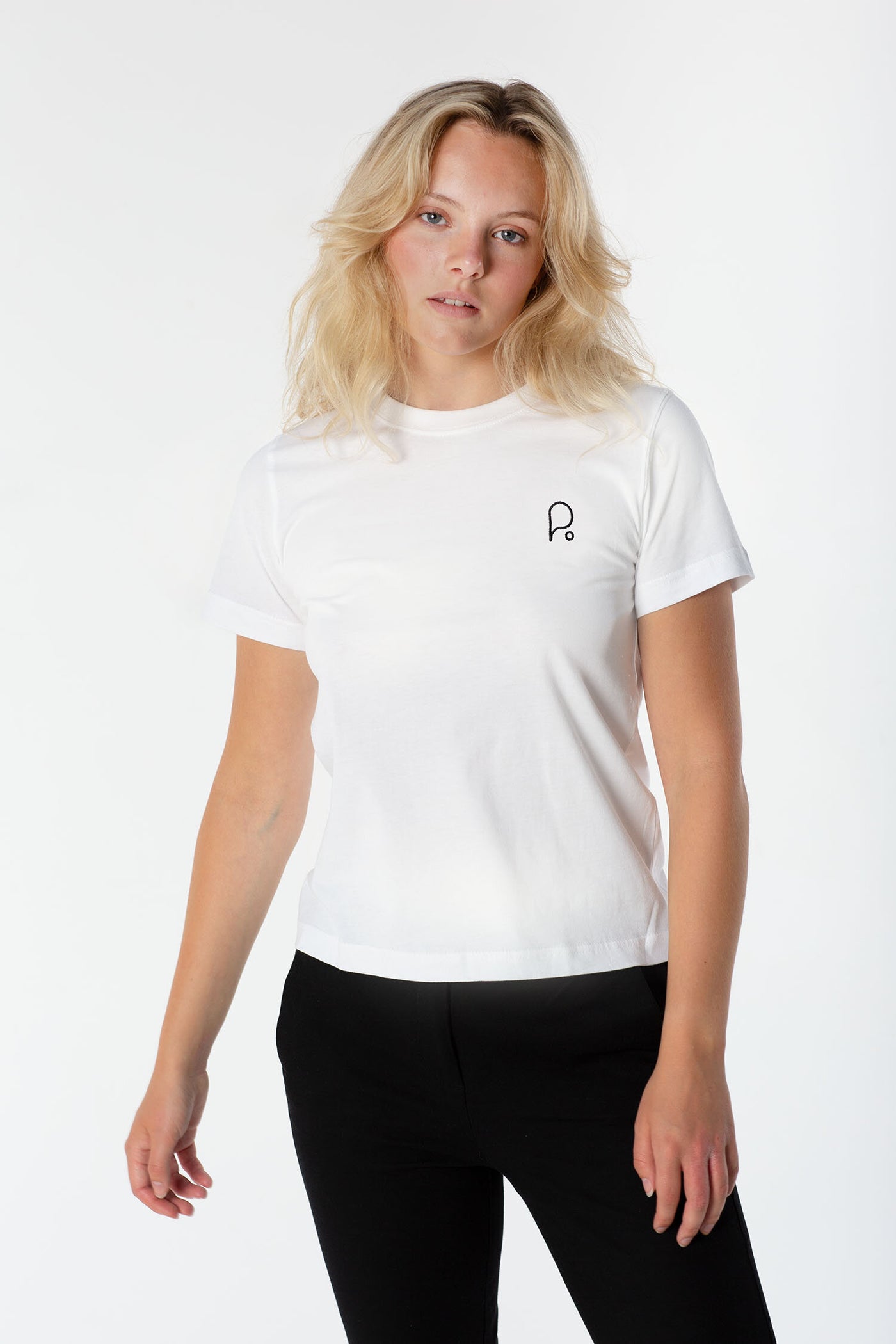 Signature White - Think Sustainable T-shirt-T-shirts-PIRKANI
